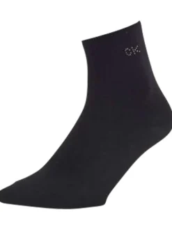 Socquettes noires unie avec initiales de la marque collées en strass