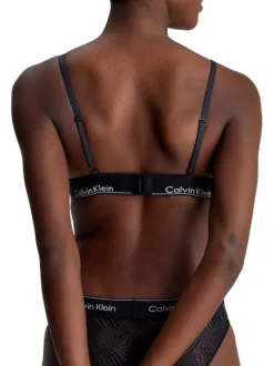 Soutien-gorge noir uni avec des bretelles et détail en dentelle