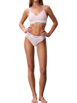 String rose uni avec une taille élastiquée et marque cousue