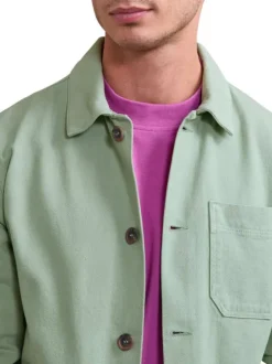 Surchemise en coton verte unie avec une coupe droite et un col français