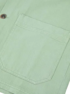 Surchemise en coton verte unie avec une coupe droite et un col français