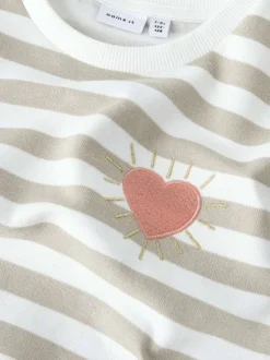 Sweat en coton blanc à rayures pourvu d'un coeur brodé et d'une coupe droite