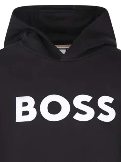 Sweat noir uni avec un col à capuche et un logo sur le torse