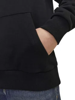 Sweat noir uni avec une coupe droite un col à capuche et des manches longues