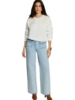 Sweat blanc à motifs avec une coupe droite et des manches longues