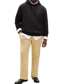Sweat en coton noir uni avec une coupe droite et une poche kangourou
