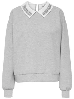 Sweat gris uni avec une coupe droite et un col rond à strass