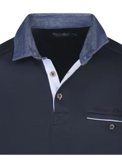 Sweat marine uni un col boutonné et le logo de la marque brodé