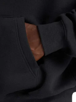 Sweat noir imprimé logo avec une coupe droite et un col à capuche