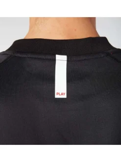 Sweat noir uni avec une coupe droite et un col rond