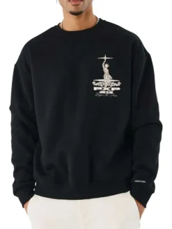 Sweat noir uni avec un imprimé sur la poitrine et un col rond