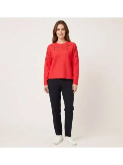 Sweat rouge uni pourvu de détails en maille ajourée et d'un col rond