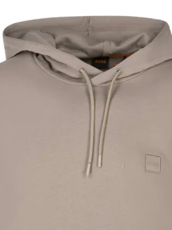 Sweat taupe uni avec un col à capuche et un logo brodé sur le coeur