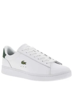 Tennis en cuir blanches avec le logo brodé en petit et à semelle plate