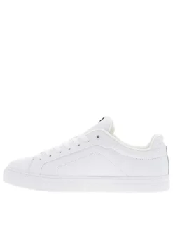 Tennis en cuir blanc à talon plat avec des lacets et un logo brodé