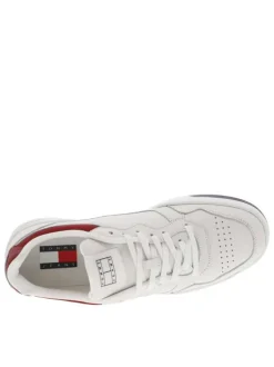 Tennis en cuir blanc à talon plat et à lacets plats blancs avec trous d'aération