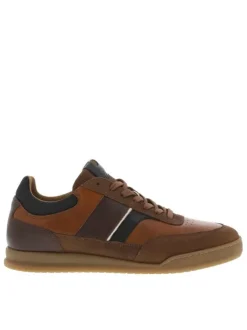 Tennis en cuir cognac à semelle marron avec et des lacets plats