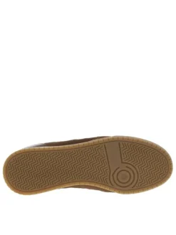 Tennis en cuir cognac à semelle marron avec et des lacets plats