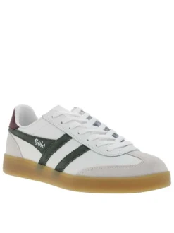 Tennis kaki en cuir avec un talon plat et des lacets blancs