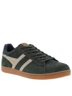 Tennis kaki en cuir nubuck avec un talon plat et des lacets