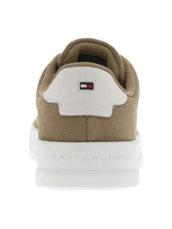 Tennis sable en cuir et doux au toucher avec un talon plateau et des lacets