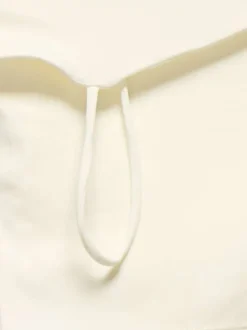 Top écru uni crop top à coupe ajustée, col rond et à fines bretelles