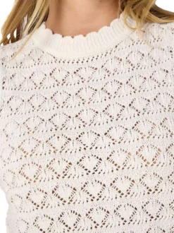 Top en coton mélangé blanc uni avec une coupe droite et un col rond