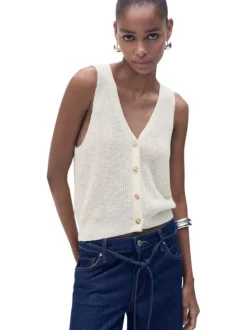 Top en maille beige clair uni à col v sans manches fermé par des boutons