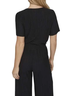 Top noir uni avec une coupe droite à col rond et des manches courtes