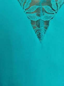 Top sans manches turquoise en dentelle à coupe droite et col v