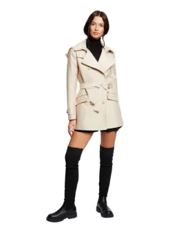 Trench coat beige uni avec une coupe droite et un col à capuche