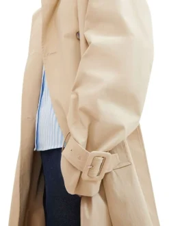 Trench coat beige uni avec une coupe droite et un col cubain
