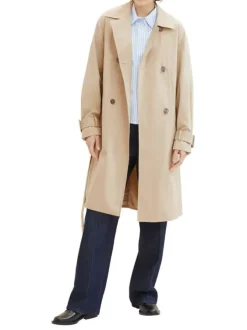 Trench coat beige uni avec une coupe droite et un col cubain