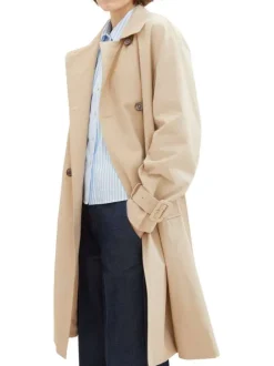 Trench coat beige uni avec une coupe droite et un col cubain