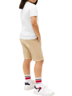 T-shirt en coton blanc avec un col rond et des manches courtes