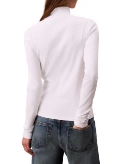 T-shirt blanc en coton à maille côtelée avec une coupe moulante