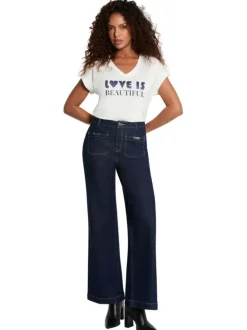 T-shirt blanc à imprimé avec une coupe droite et des manches courtes