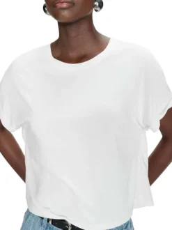 T-shirt blanc uni avec une coupe droite et des manches courtes
