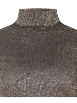 T-shirt chocolat uni avec une coupe droite à col montant et des manches longues