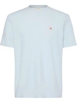 T-shirt ciel uni en maille piquée avec une coupe droite et un col rond