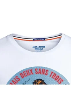 T-shirt col rond en coton blanc avec squelette dans le thème du football et slogan floqué à l'avant
