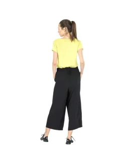 T-shirt col v