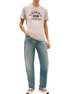 T-shirt en coton beige imprimé avec une coupe droite et un col rond