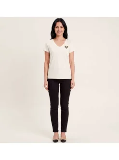T-shirt en coton biologique écru à coupe droite pourvu d'un col v