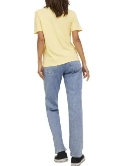T-shirt en coton biologique jaune pourvu d'un col rond et de manches courtes