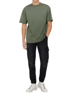 T-shirt en coton biologique olive uni à coupe droite et col rond