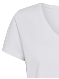 T-shirt en coton blanc avec une fraise brodé sur la poitrine et un col rond