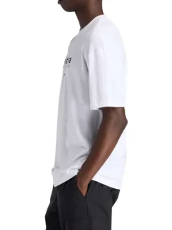T-shirt en coton blanc à imprimé avec une coupe droite et un col rond