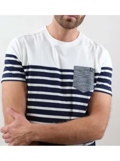 T-shirt en coton blanc rayé avec une coupe droite et un col rond