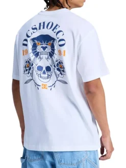 T-shirt en coton blanc uni avec une coupe droite et un col rond